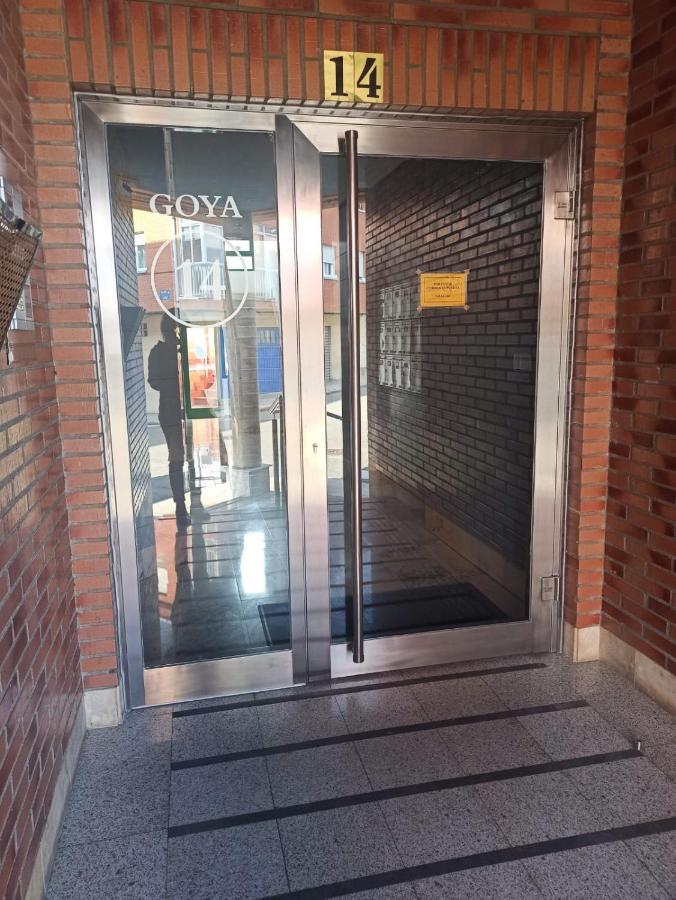 Apartmán Www Goyahospitales Es León Exteriér fotografie